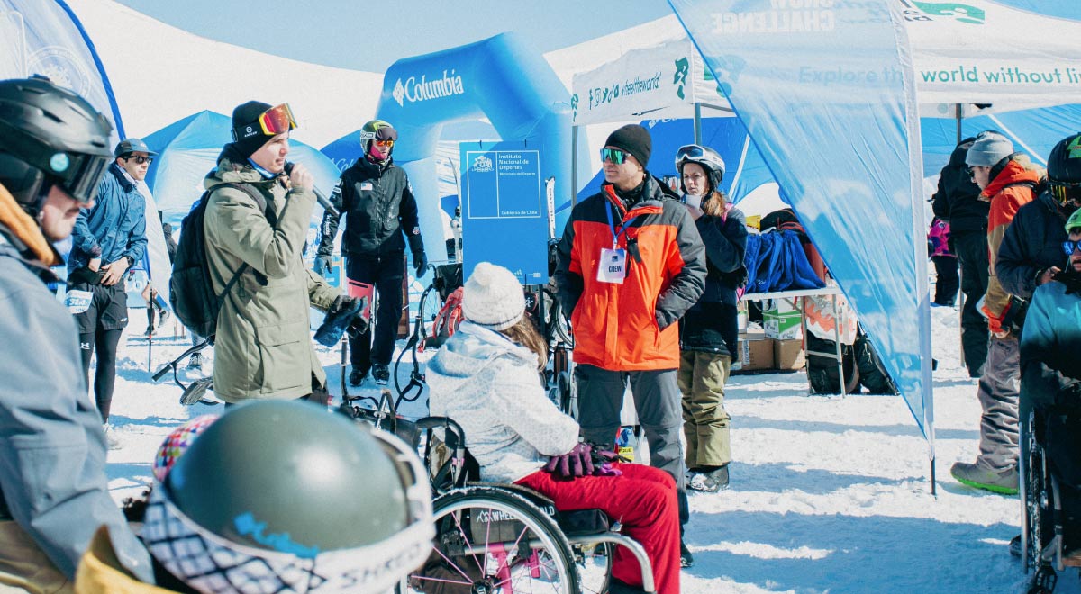  El 24 de agosto se realizó una jornada enfocada en el deporte blanco en Valle Nevado. La instancia contó con una convocatoria orientada a personas con diversas discapacidades para que puedan vivir la experiencia del ski y otras disciplinas sobre nieve. 